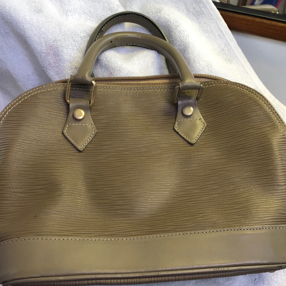 Bonini leather purse